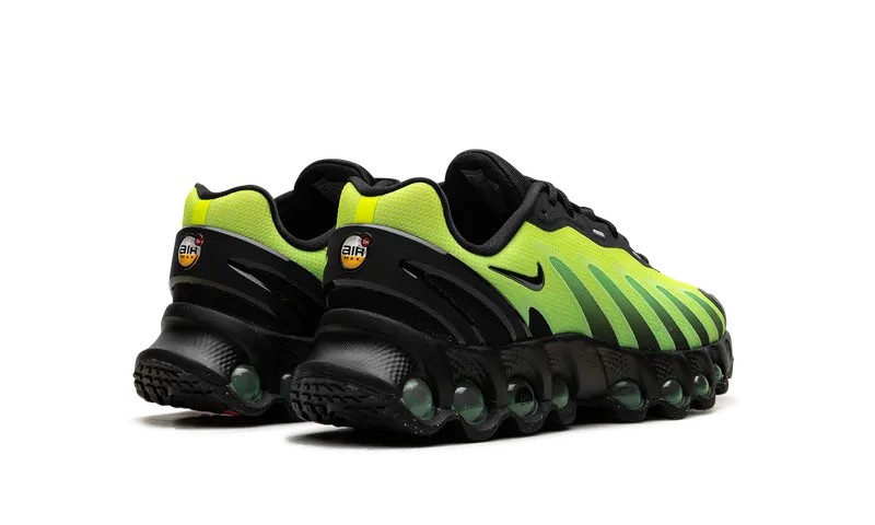 Nike Air Max Dn8 GS “Black Green Strike” (HV5258-001)