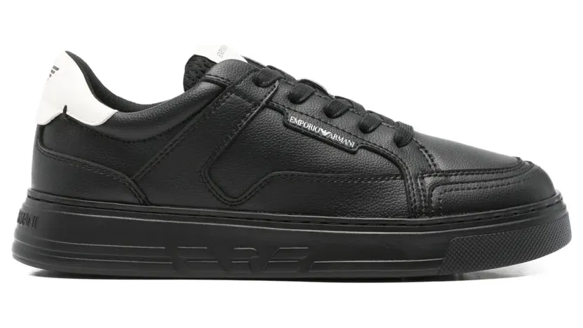 Emporio Armani Sneakers aus Leder – Schwarz (EM003702AF19573MC024)