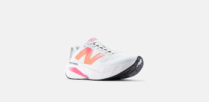 NEW BALANCE FuelCell SuperComp Trainer v3 “PINK HEAT / GLINT BLUE” (MRCX17A)