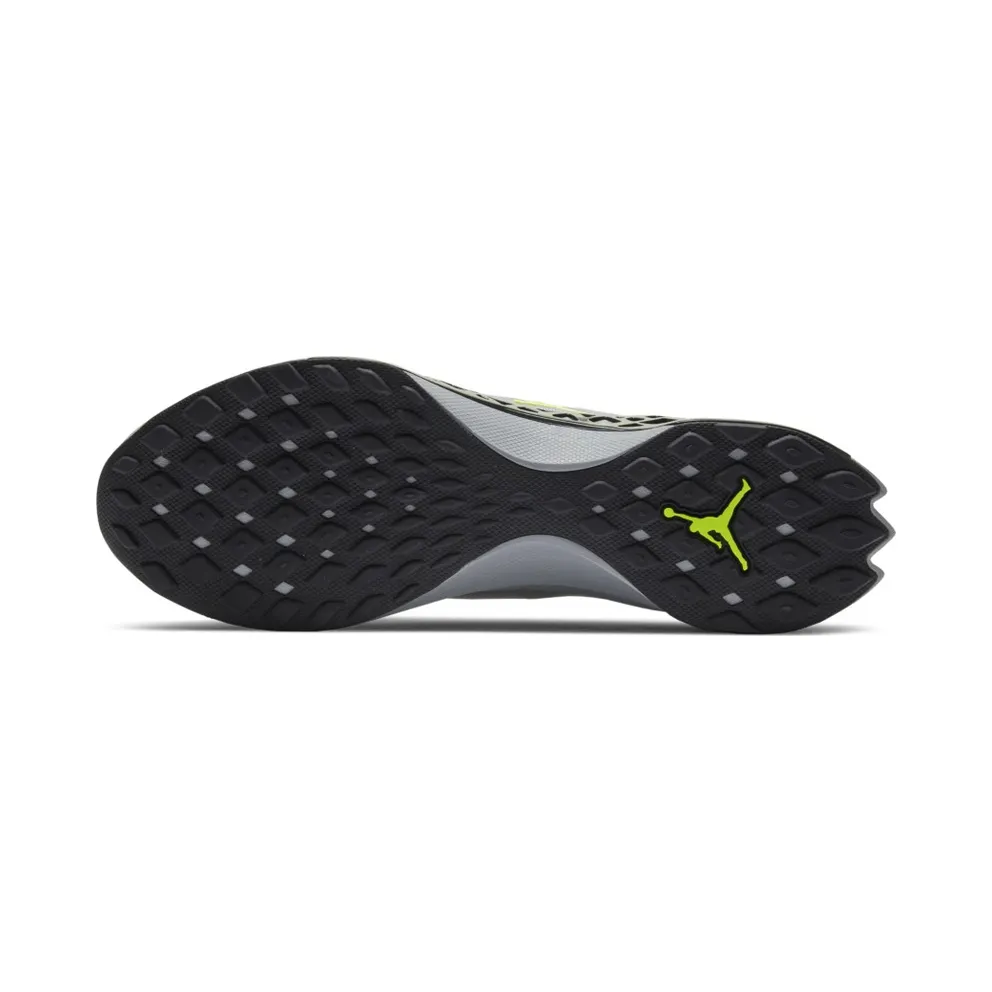 Jordan Trunner LT Grey Volt Black Particle Grey/Volt-Black (CI0058-007)