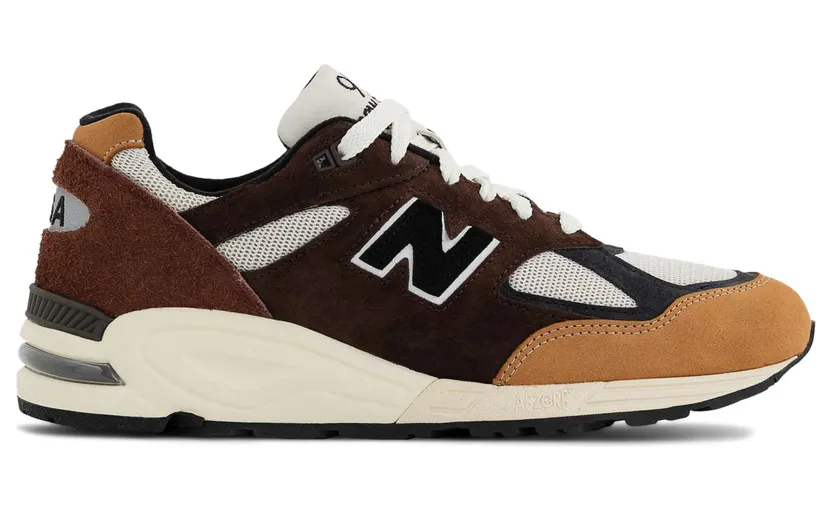 New Balance Made Schwarz/Noir/Braun/marron (M990BB2)