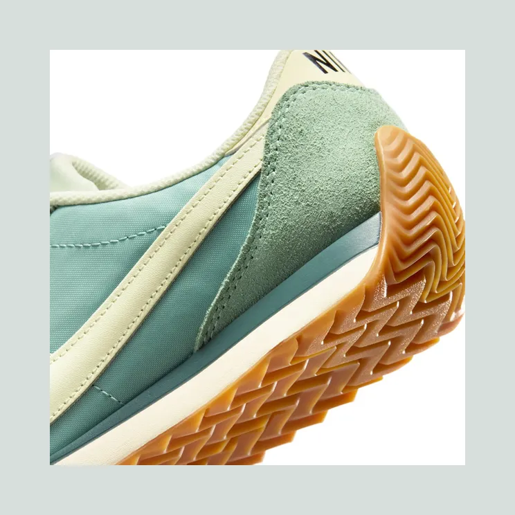 nike-team HM4771-001