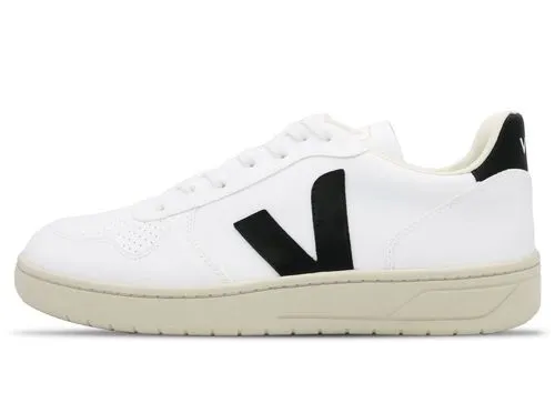 Veja V-10 CWL White