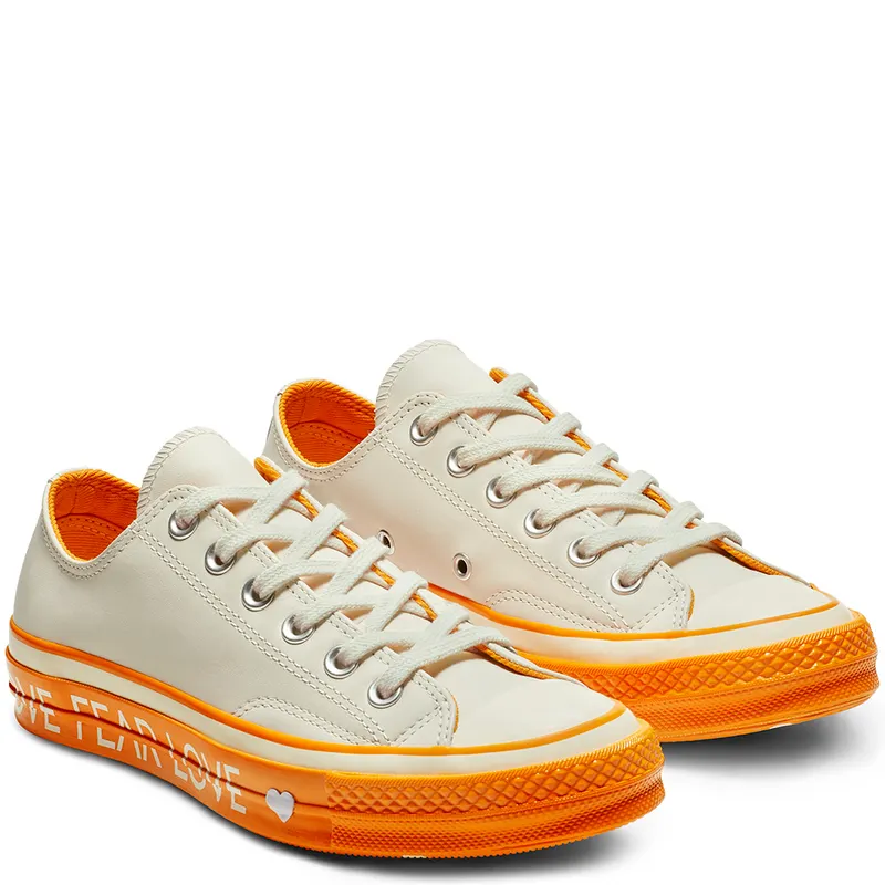 Converse Chuck 70 Low Love Graphic Cream (W) Egret/Egret/Field (563474C)