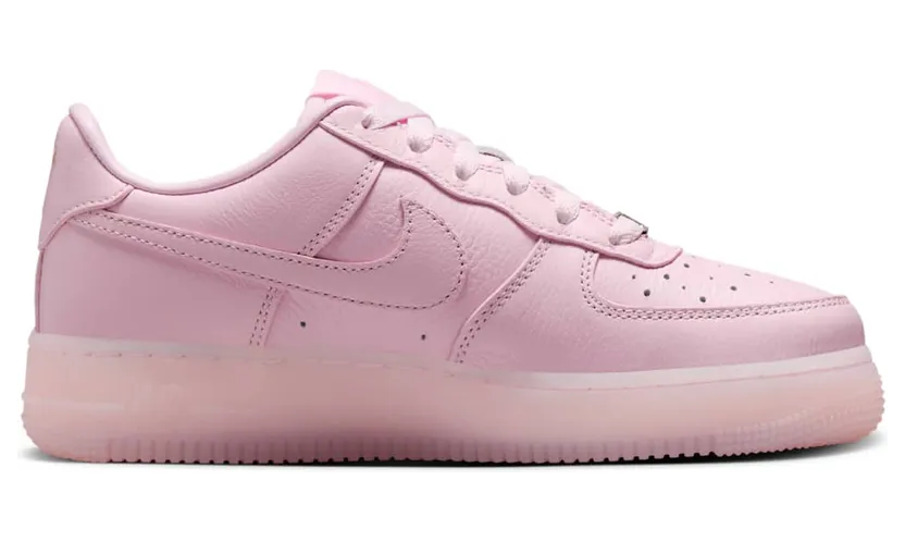 nike-air-force HQ1772-600