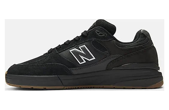 new-balance-numeric NM933NAP