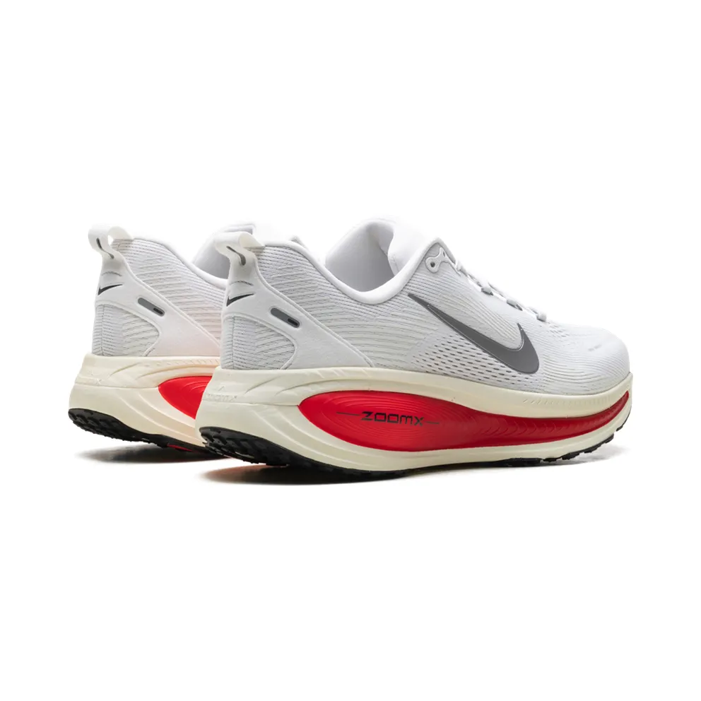 Nike Vomero 18 “Platinum Tint Siren Red Light Smoke Grey Metallic Pewter” (HM6803-001)