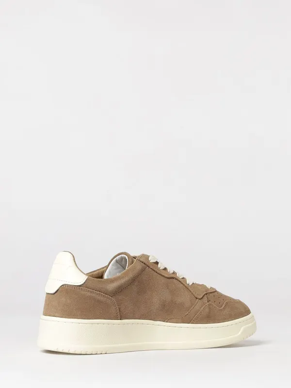 Autry Medalist Low Sneakers in Suede Brown (AULMUH10) (2)
