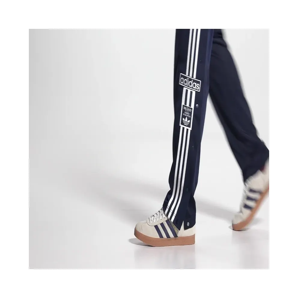 adidas Gazelle Off White / Dark Blue / Collegiate Burgundy (IE0546)