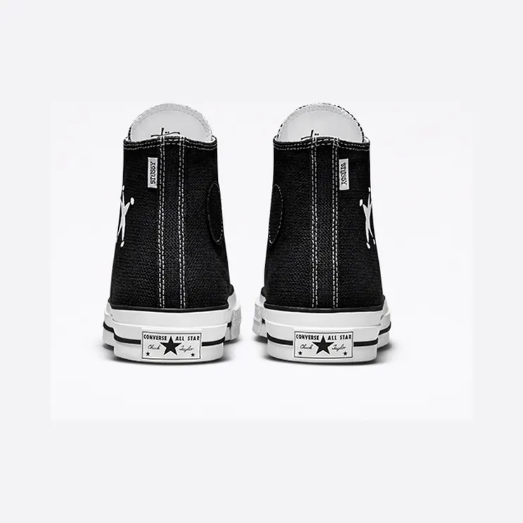 converse-chuck-taylor-all-star A01765C