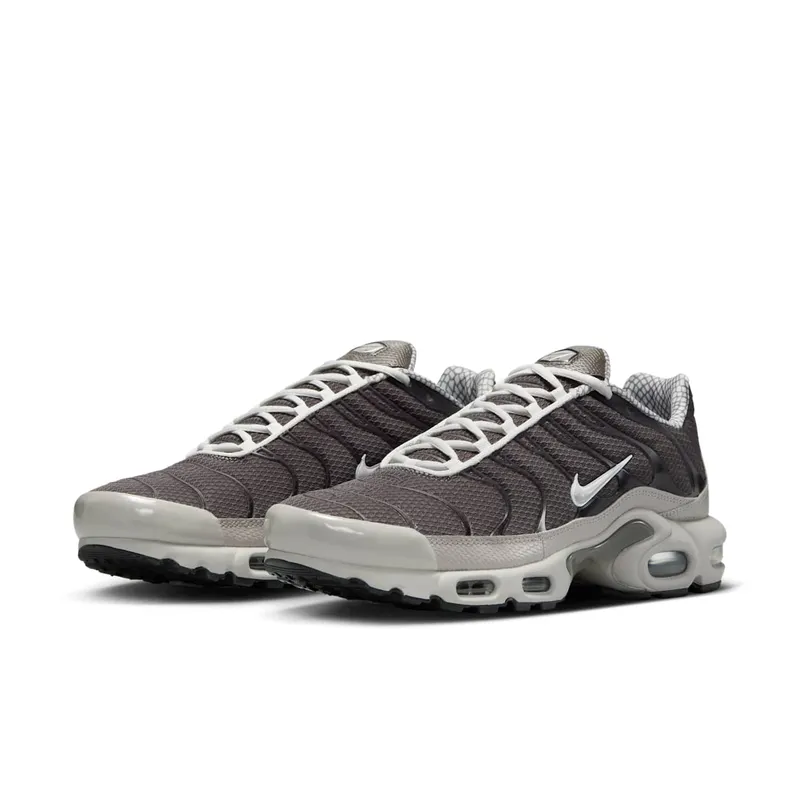 Nike Air Max Plus Year of the Snake (IB7679-200)