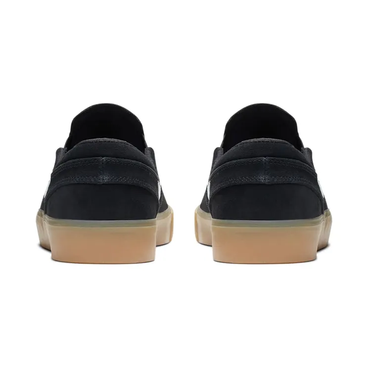 nike-zoom AT8899-001