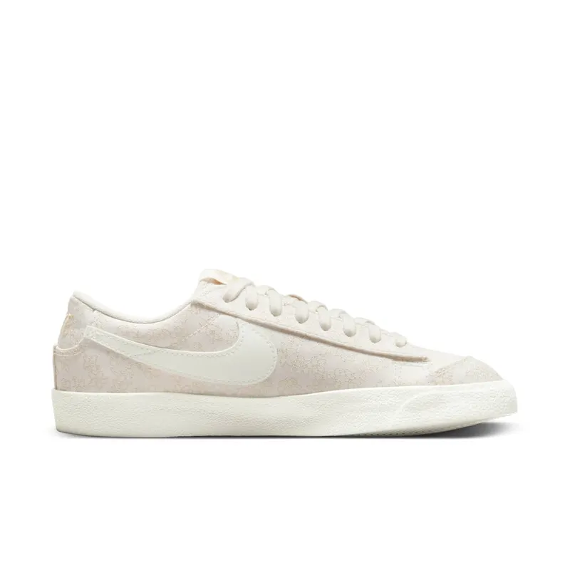 Nike BLAZER LO ’77 SE “SAIL SESAME” (DR9955-100)