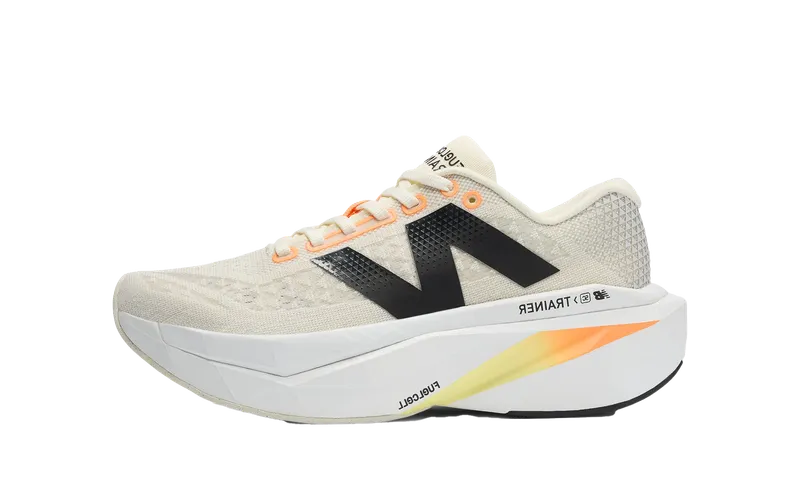 New Balance FuelCell SuperComp Trainer v3 “Hot Mango” (MRCXCA4)
