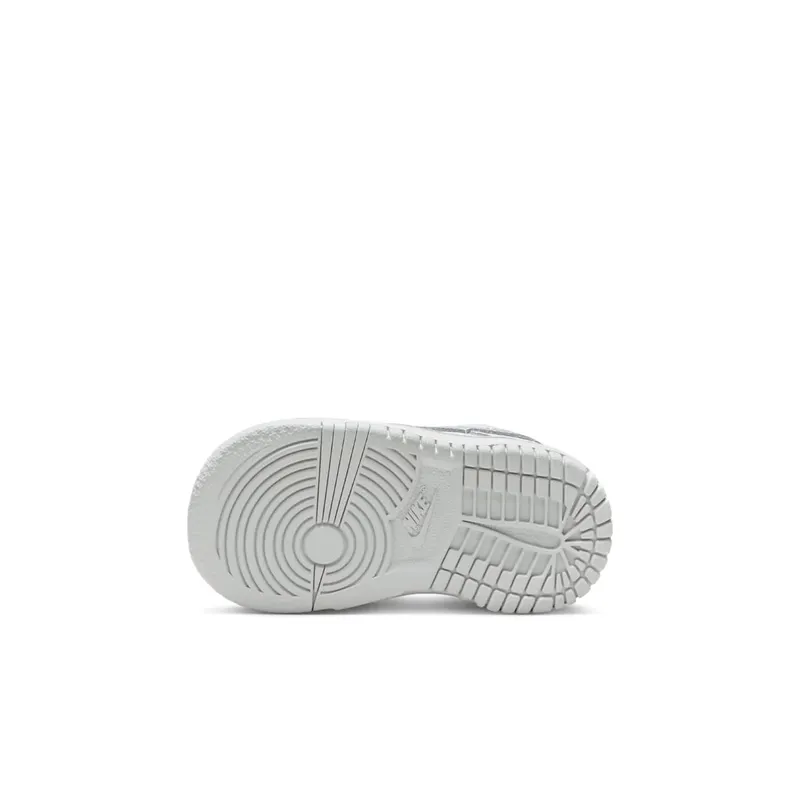 Nike DUNK LOW “Pure Platinum” (DH9761-102)