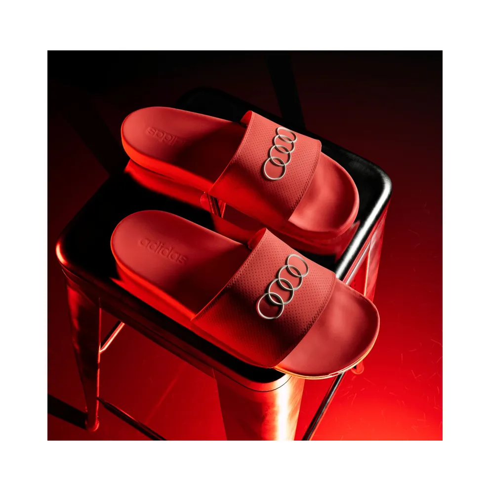 Adidas ADILETTE COMFORT AUDI REVOLUT F1 TEAM Slides Hi-Res Red / Hi-Res Red / Chalk Pearl (KI6083)