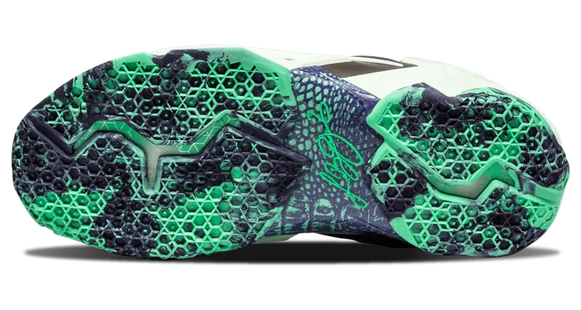 nike-lebron-11 647780-735