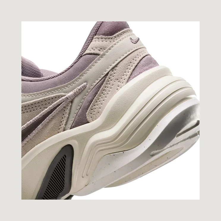 nike-al8 IB3952-004