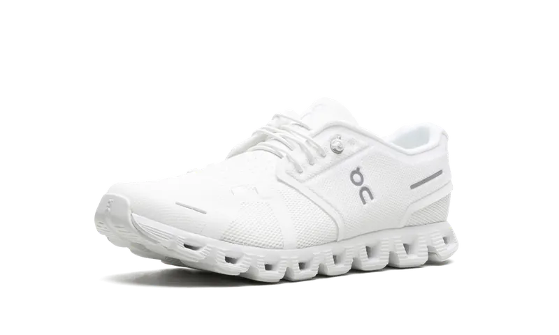 On Running Cloud 5 “All White” (59.98918)