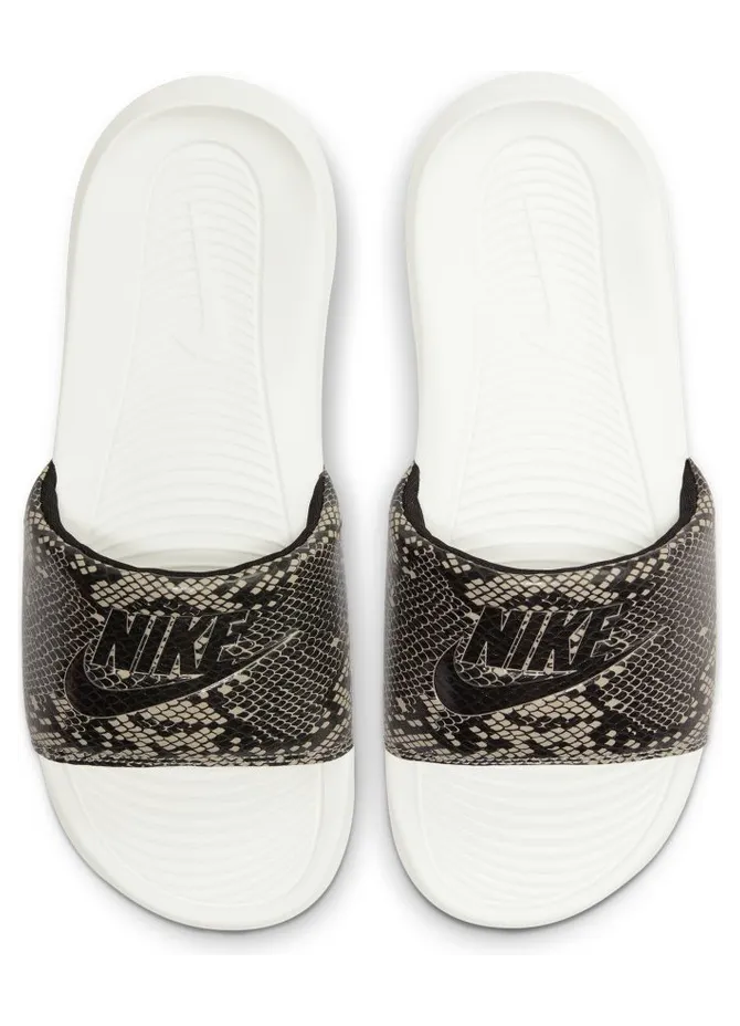 nike-victori-one CN9676-007