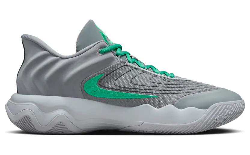 nike-giannis-immortality FQ3680-002