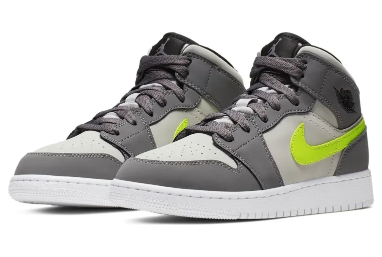 Air Jordan 1 Mid (GS) JORDAN LEGACY (554725-072)