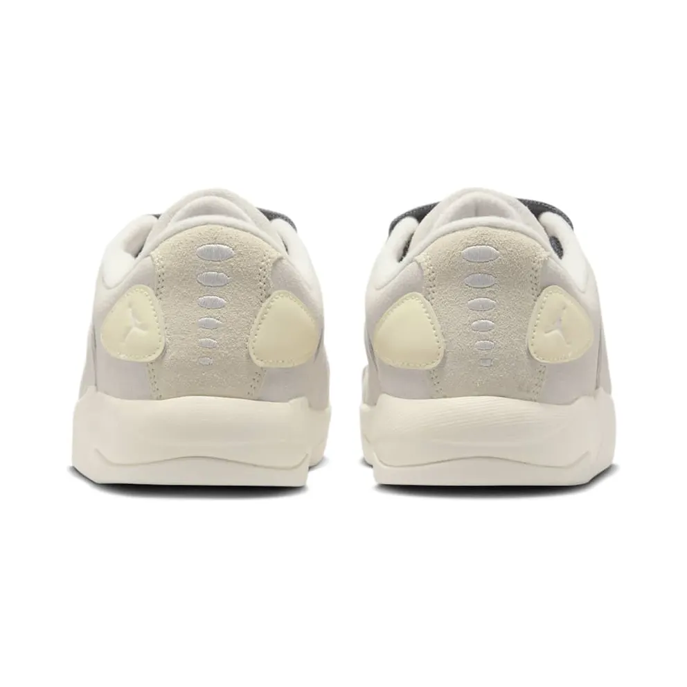 Jordan Session “Phantom” (IB3731-002)