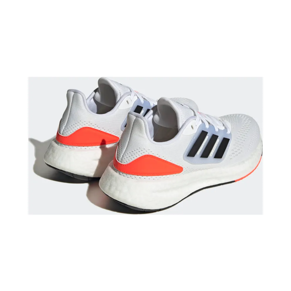 adidas Pureboost 22 Crystal White / Core Black / Cloud White (HQ8582)