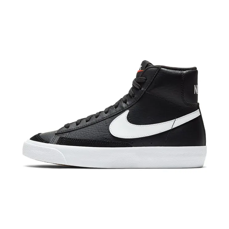 Nike Blazer Mid ’77 “Black / White / Team Orange / Sail” (DA4086-002)
