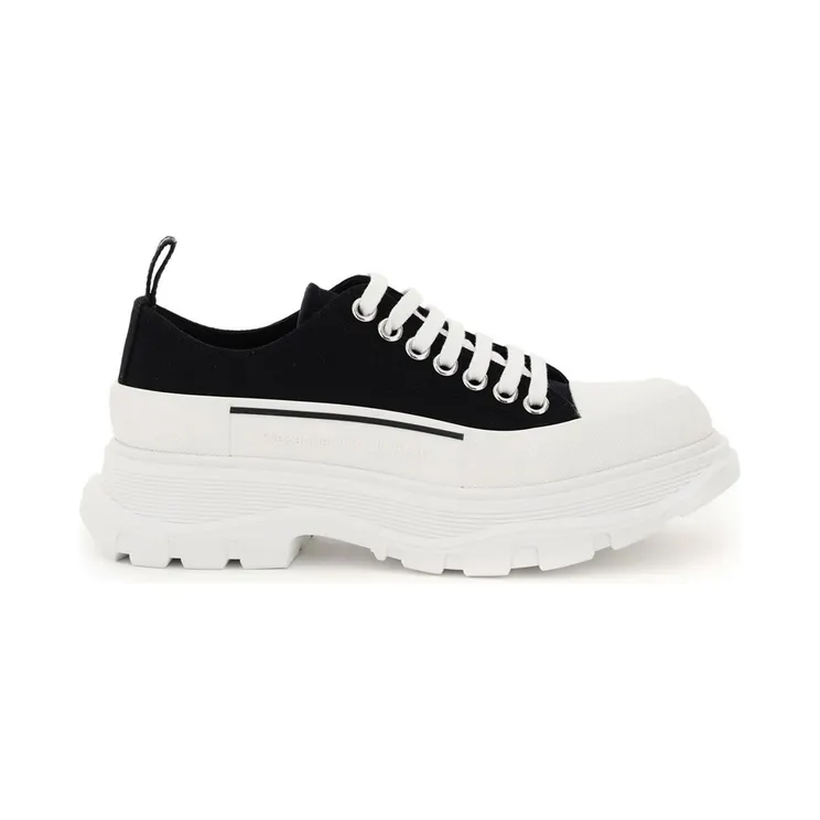 Alexander McQueen Tread Slick Low Lace Up Black White FW21 (611705W4MV21070)