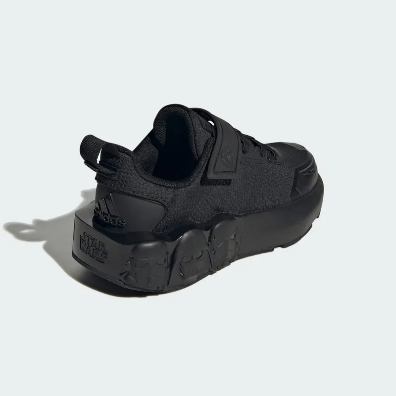 adidas Star Wars™ Runner Kids Core Black / Core Black / Core Black (ID5230)