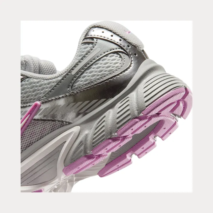 nike-v5-rnr HQ7901-009
