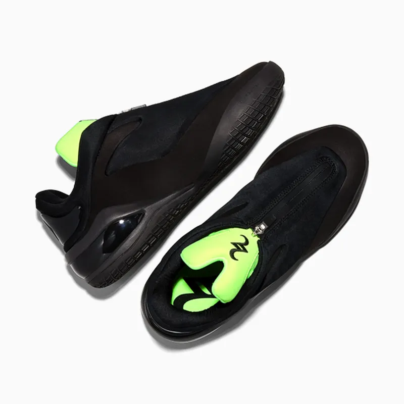 Converse SHAI 001 “Shock” (A23975C): een afscheidscapsule met de deur al open (4)