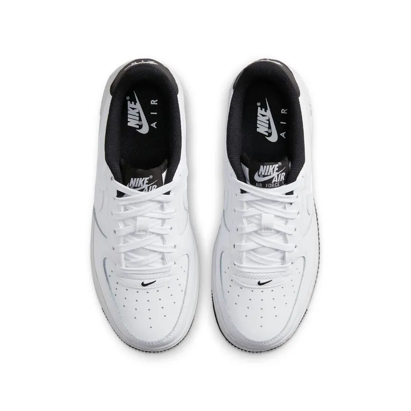 Nike Air Force 1 Older Kids’ White (DV1331-100)