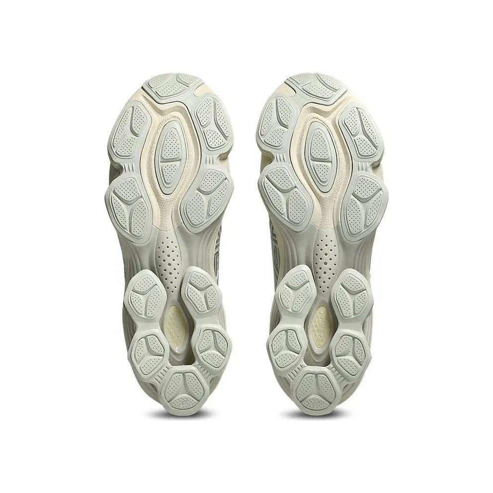 ASICS GEL-KINETIC FLUENT “Lake Grey / Beeswax” (1203B083-300)