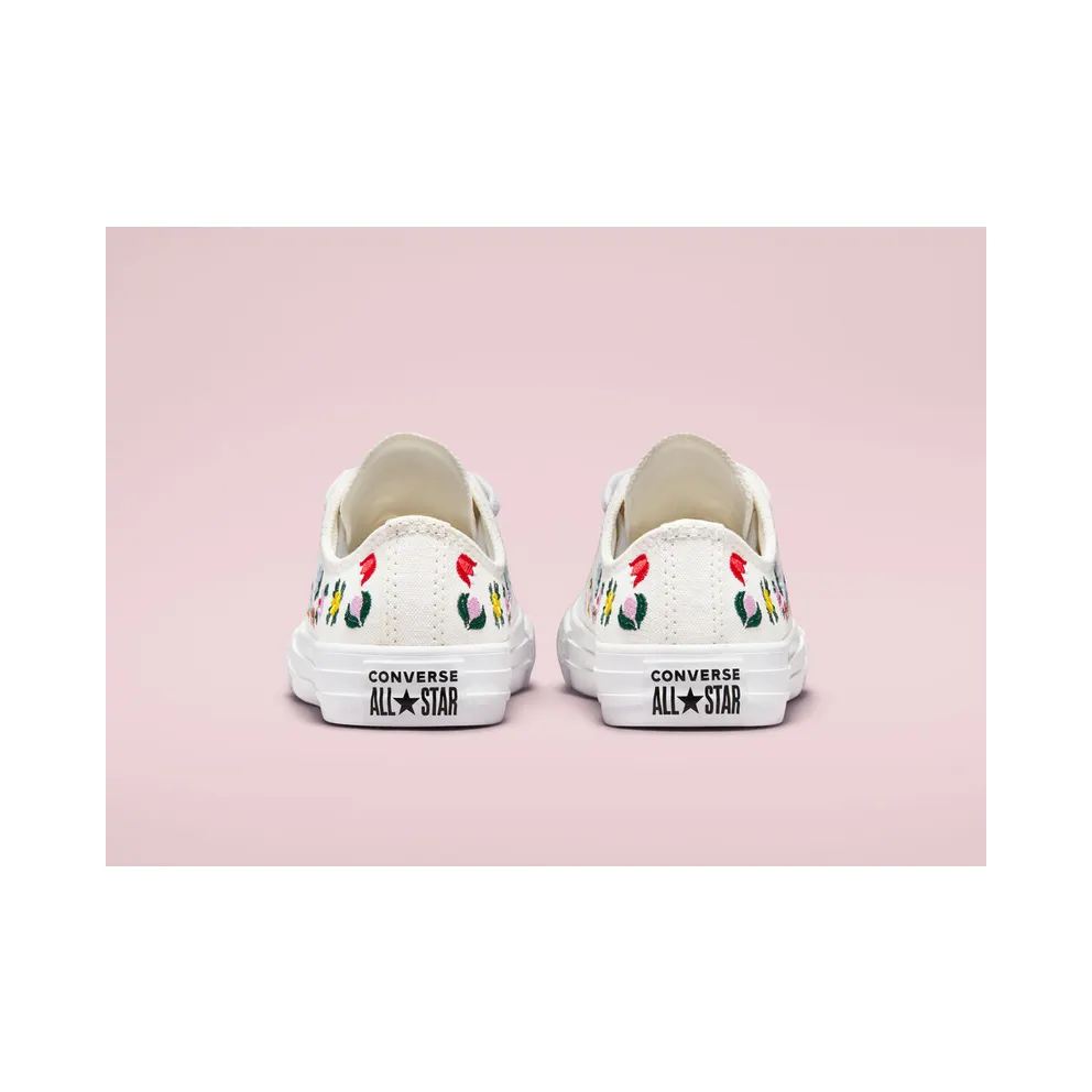 Converse Chuck Taylor All Star Floral Embroidery (A02211C)
