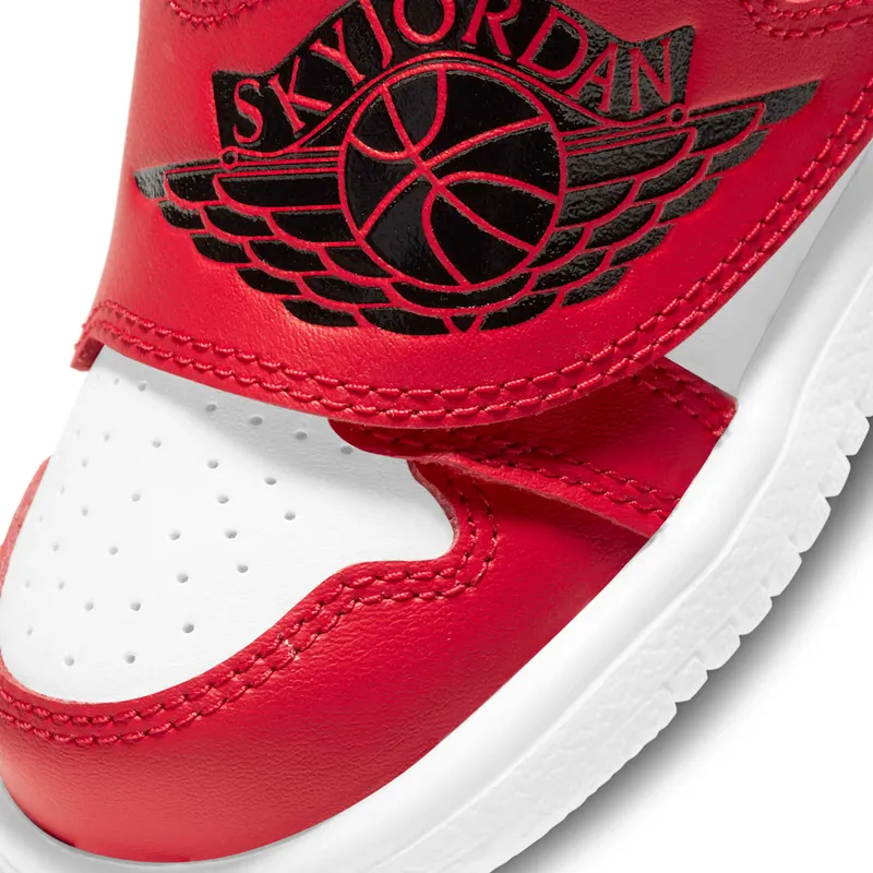 Sky Jordan 1 Baby and Toddler White (BQ7196-106)