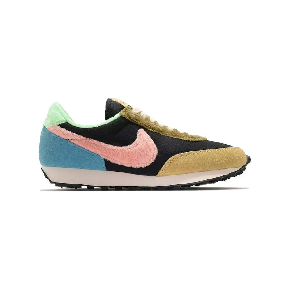 Nike Daybreak Atomic Pink Baltic Blue (DC3275-064)