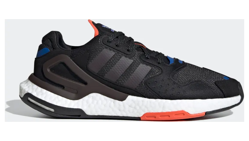 adidas DAY JOGGER Core Black / Night Brown / Semi Solar Red (FW4818)