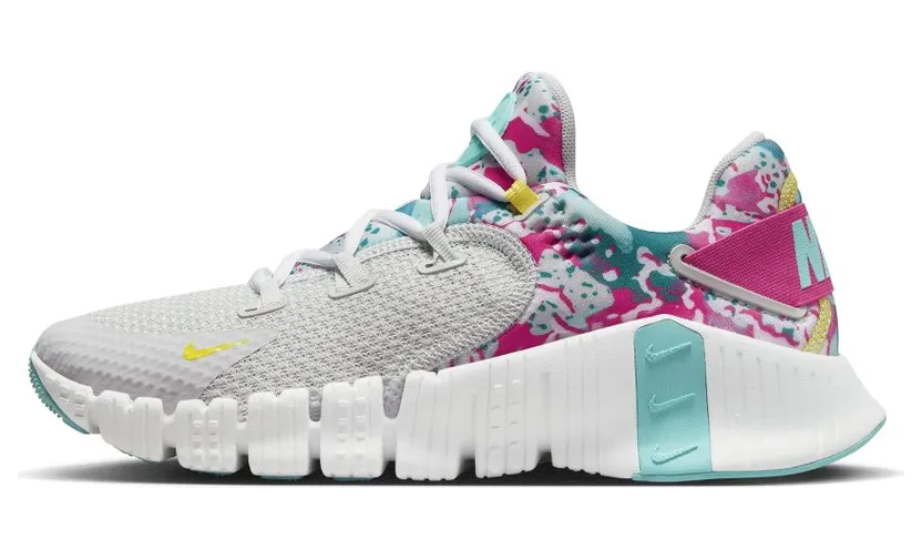 Nike Free Metcon 4 Grau (DQ0304-001)