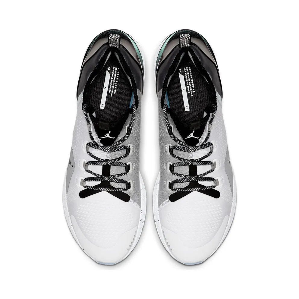 Jordan React Havoc White Black Smoke Grey White/Black-Smoke Grey-Light Smoke Grey (AR8815-100)