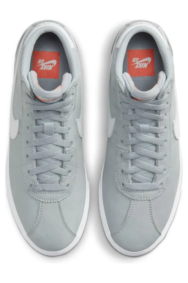 nike-sb-bruin-high-iso DV5472-001