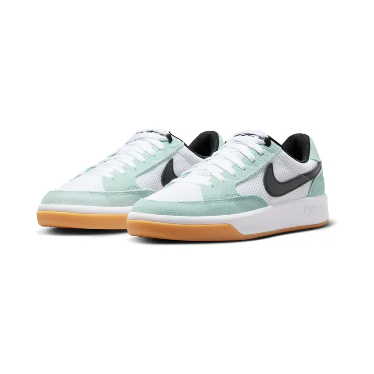 nike-sb CJ0887-300