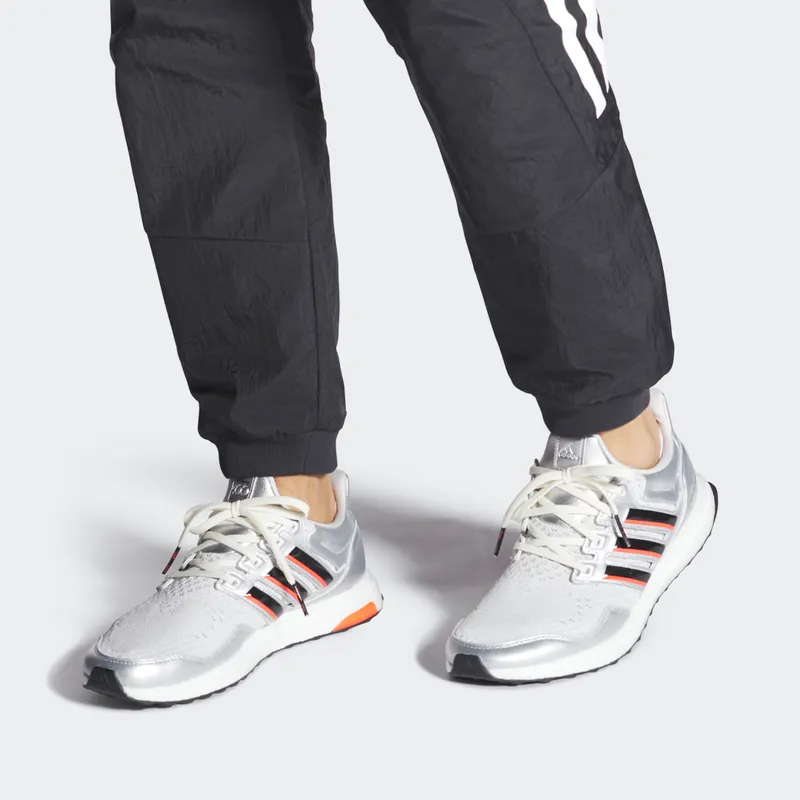 Adidas Ultraboost 1.0 x Disney 100 Grey One / Core Black / Bright Red (HQ6438)