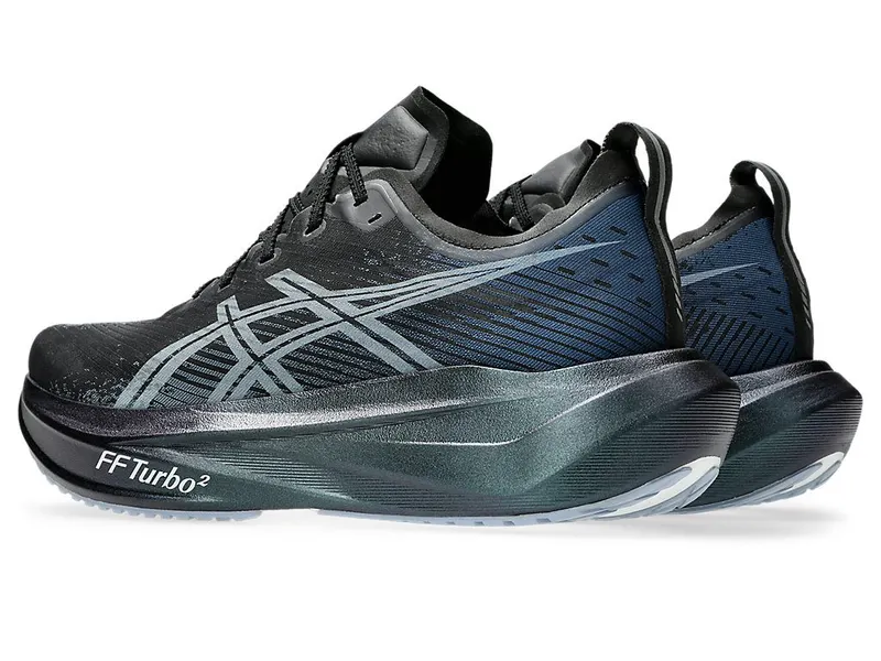ASICS MEGABLAST “Black / White” (1013A170-001)