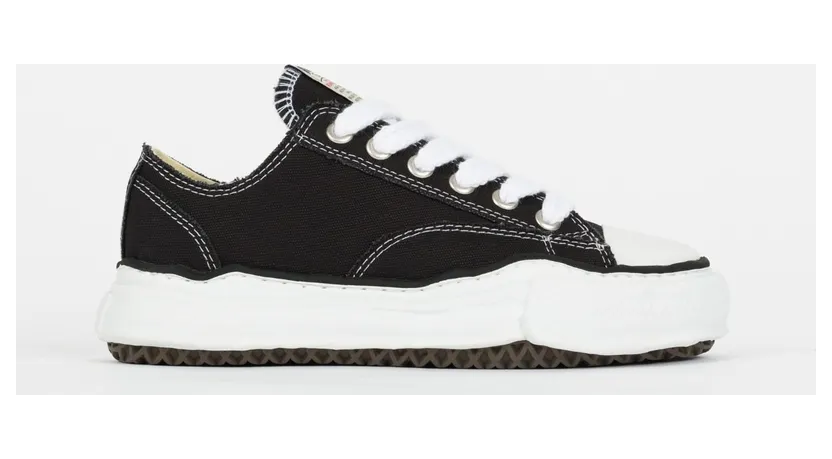 Maison Mihara Yasuhiro Peterson OG Sole Canvas “Black/White” (A01FW702-BLKWHT)