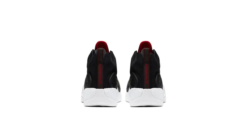 Jordan Jumpman Team 2 Playoffs Black/Black-White-Gym Red (819175-016)