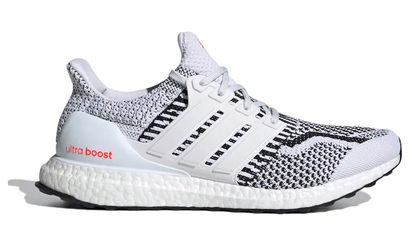 adidas Ultra Boost DNA 5.0 Zebra (G54960)