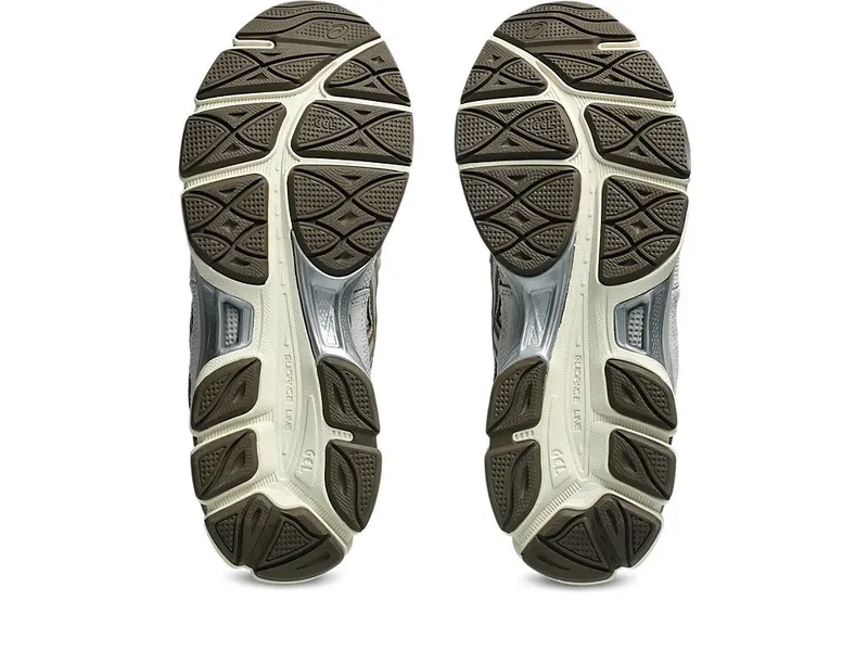 ASICS GEL-NYC “Cream / Cement Grey” (1203A383-114)
