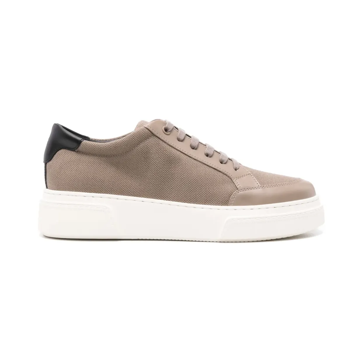 Giorgio Armani Canvas-Sneakers mit Schnürung Nude (X2X177XR131)